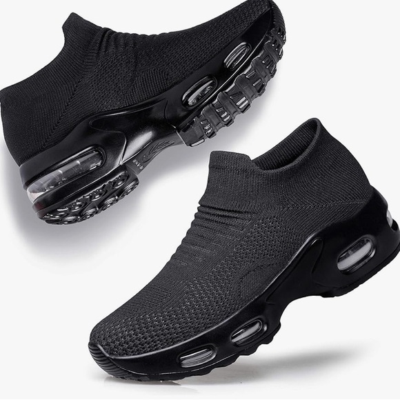 Shoes - YHOON Gently Worn  Women's Walking Shoes Slip-on - Sock Sneakers Ladies